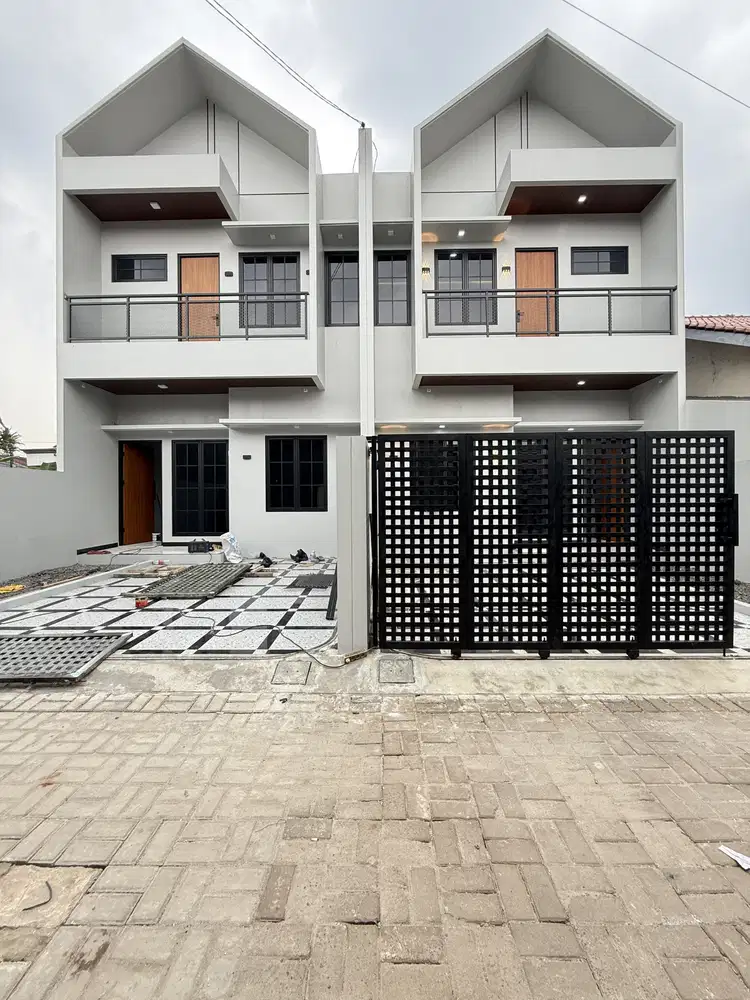 DI JUAL CEPAT RUMAH SIAP HUNI NEMPEL GRAHA RAYA BINTARO