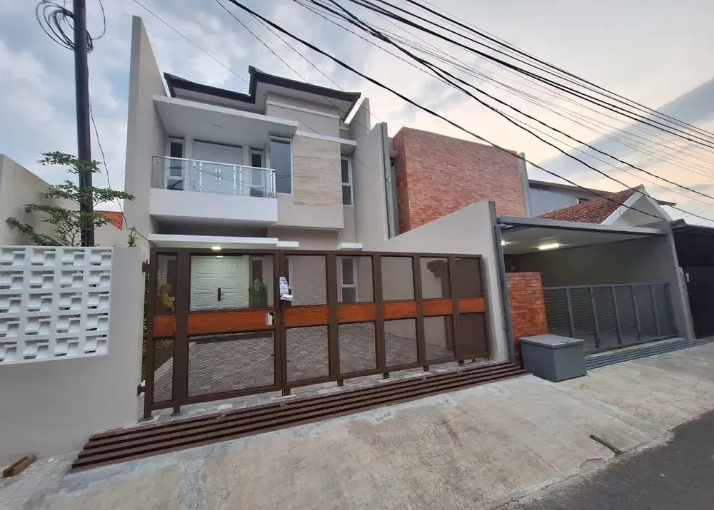 Turun Harga Rumah Strategis di Buah Batu Turangga