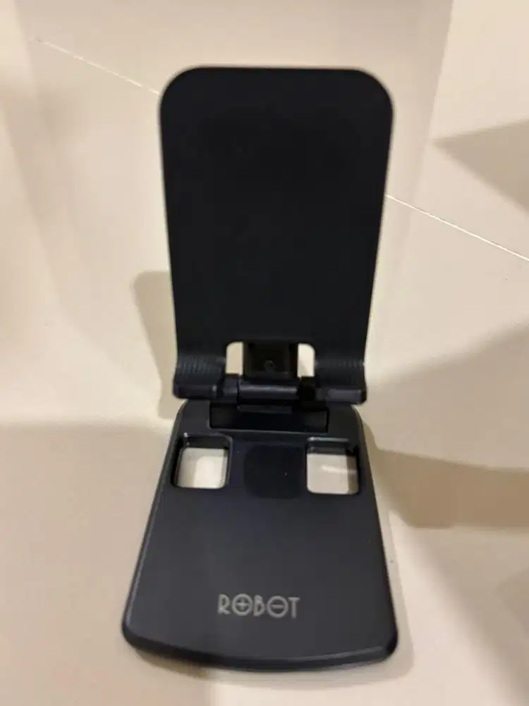 Phone stand Robot
