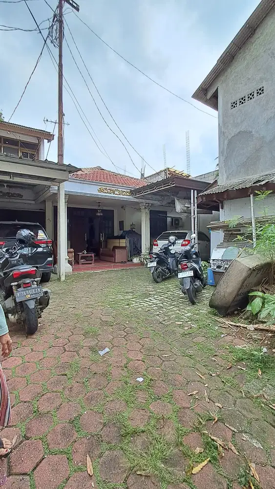 Lahan strategis pinggir jalan raya utama free biaya Jagakarsa Jaksel