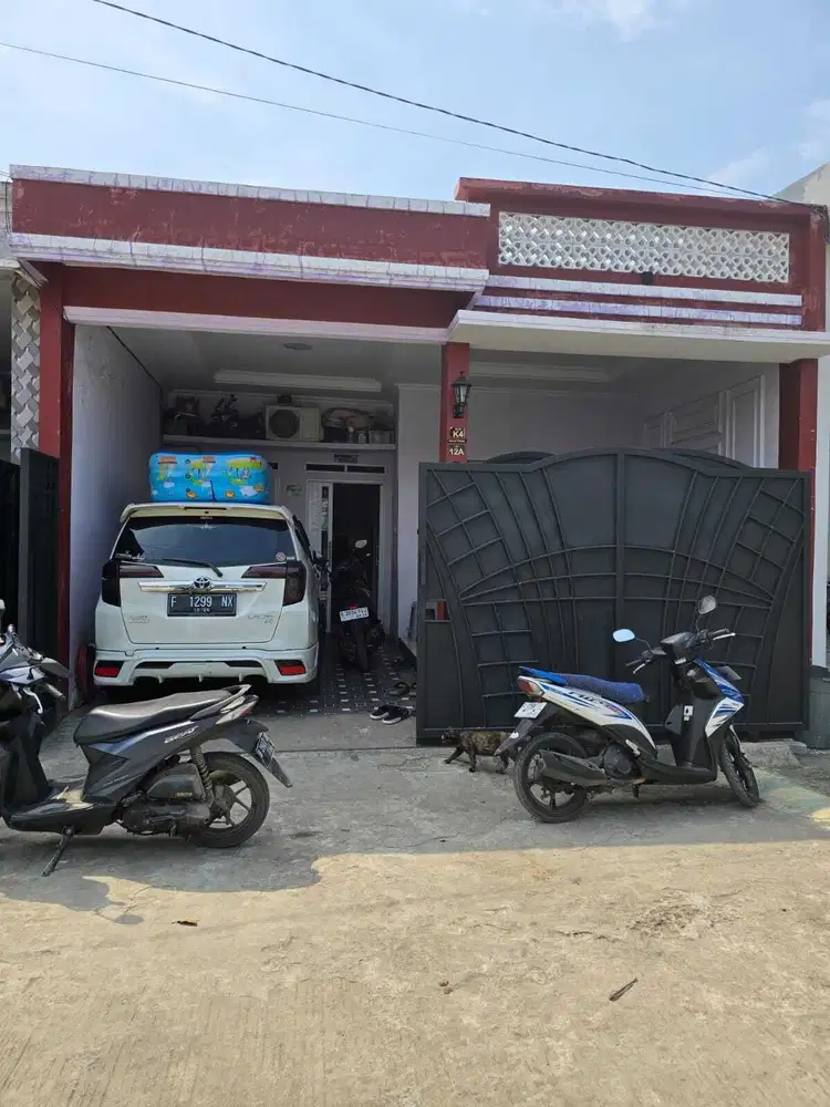 Jual rumah chas perum grand village sepatan tangerang