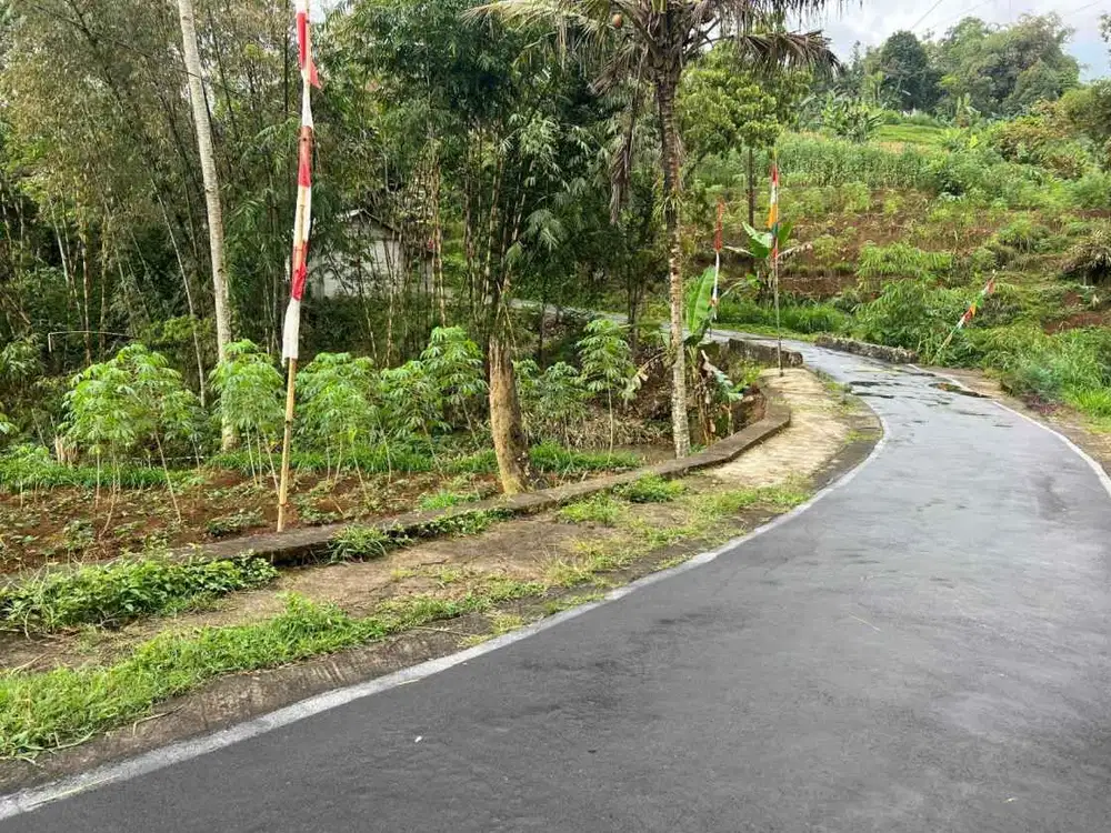 Tanah Aliran Sungai 1600m Dekat Kampung Karet Ngargoyoso