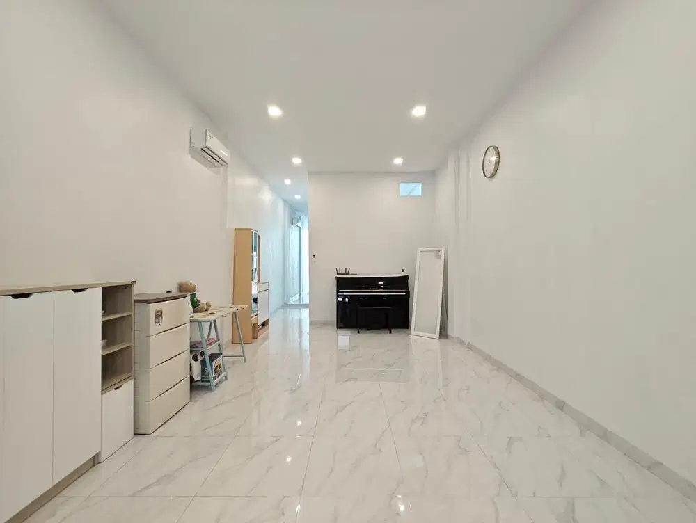 Dijual Rumah Adam Malik 4 x 21 Komplek Adam Malik Riverside Furnish