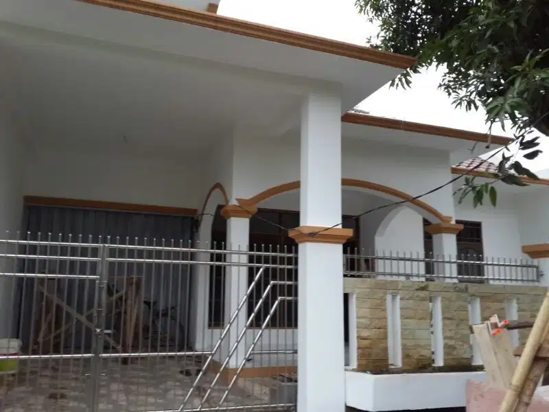 Rumah Baru, Bagus & Strategis dekat Mall