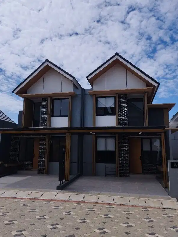 rumah 2 lantai di Bogor barat