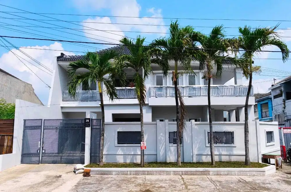 Rumah solo sumber exit tol colomadu pak Jokowi