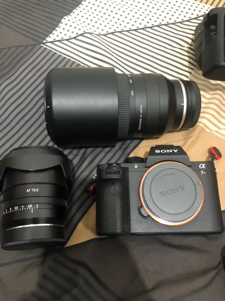 Sony A7rii A7r ii / lensa tamron 70 300mm / ttartisan 75mm @a7iii a7ii