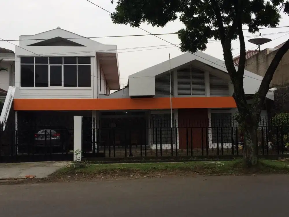 DIJUAL RUMAH LUAS & SIAP HUNI DI TURANGGA – BANDUNG KOTA