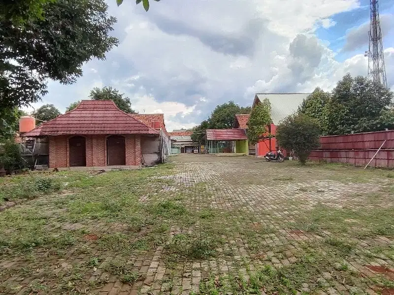 Villa Kebun Durian Samping Kota Wisata Cibubur