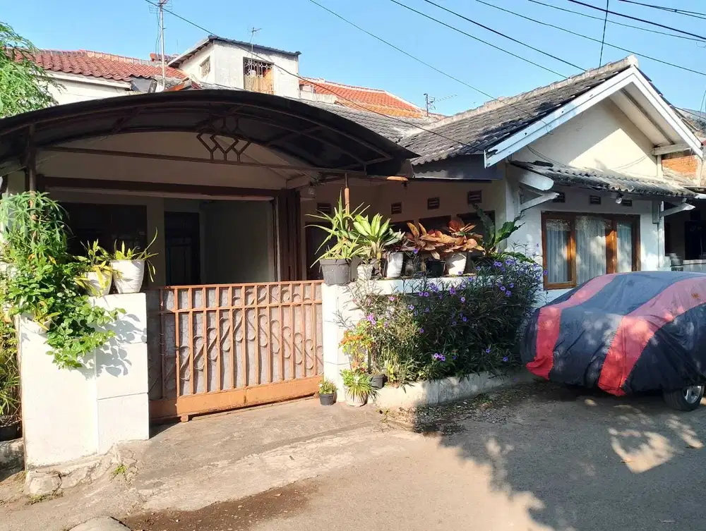Dijual Rumah HOEK di kopo bihbul dekat miko mall bandunG
