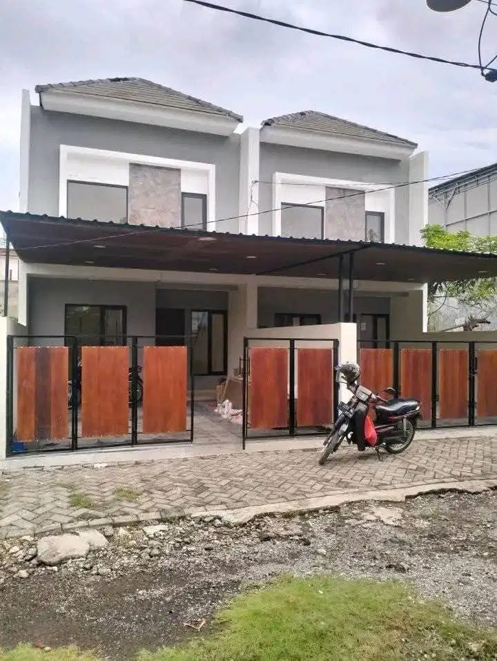 Dijual rumah baru mezanin lokasi medokan ayu rungkut