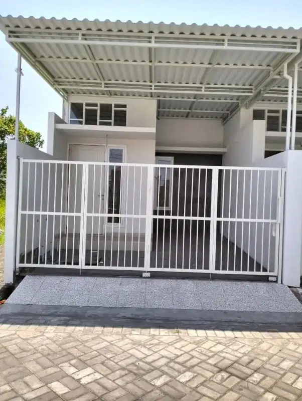 rumah baru 1lt Medokan Surabaya 500jt an