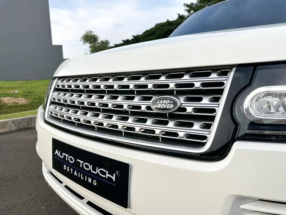 Detailing poles / helper