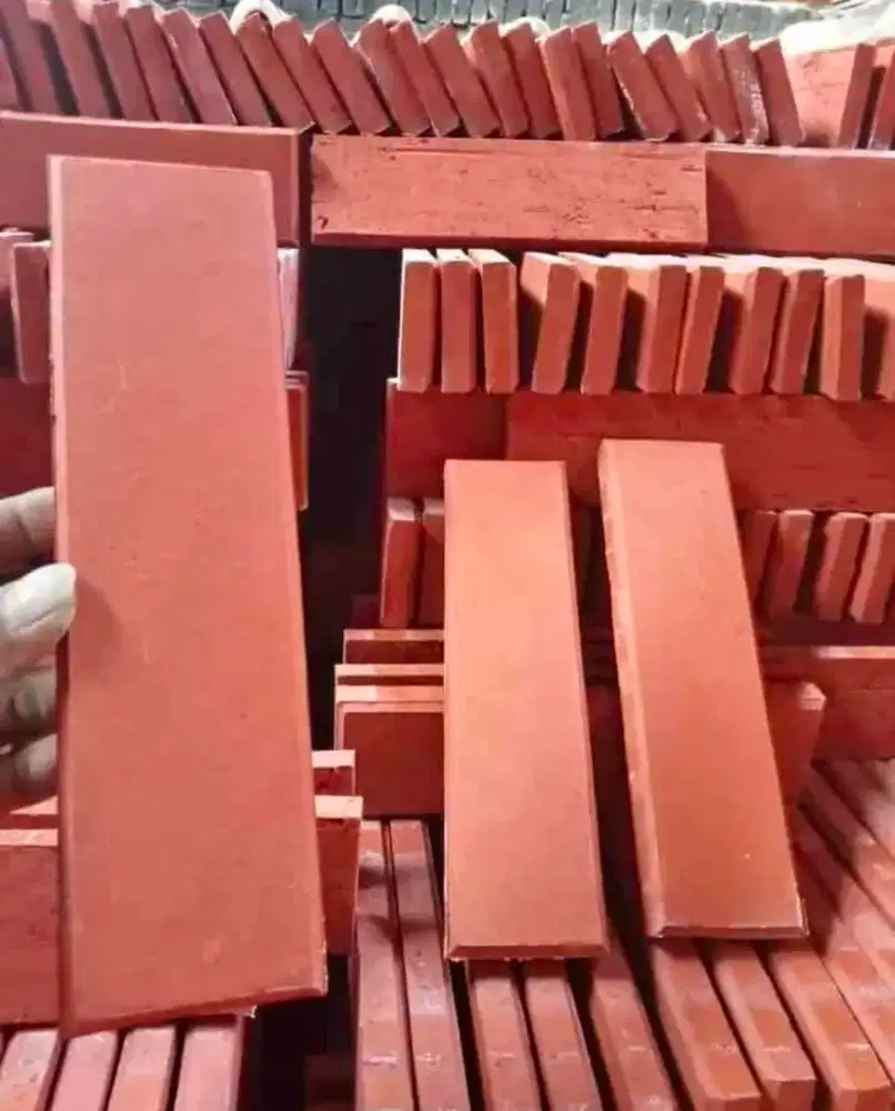 Bata tempel terakota