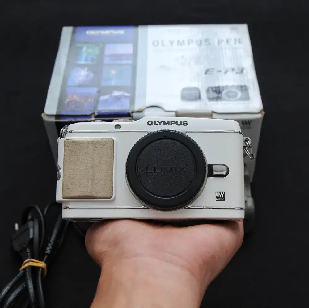 OLYMPUS PEN E-P3 BODY ONLY