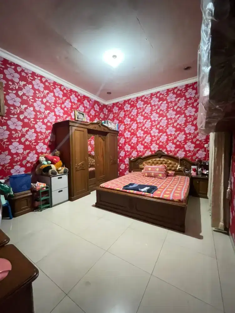 Lemari dan tempat tidur kayu jati