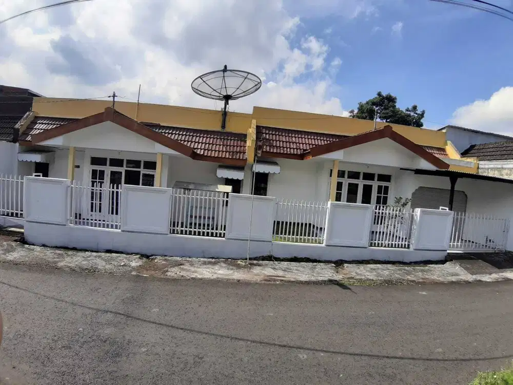 Villa luas 234m² dekat Seulawah Batu Bonus Perabotan