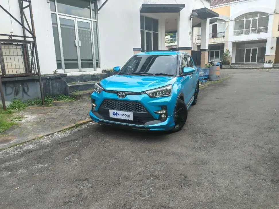 Like New - TOYOTA RAIZE 1.0 T GR SPORT ONE TONE BENSIN A/T 2021 BIRU