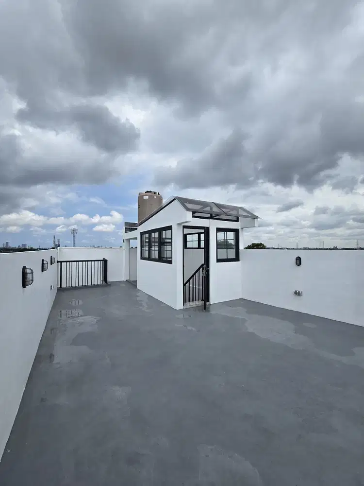 Rumah Baru Non Cluster Dengan Rooftop View Bagus Di Cipinang Jakarta T