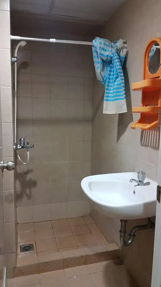 Disewakan apartemen METROPOLIS bisa bulanan