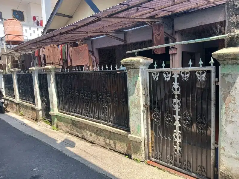 Rumah Dekat ke Stasiun MRT Blok A Kebayoran Baru