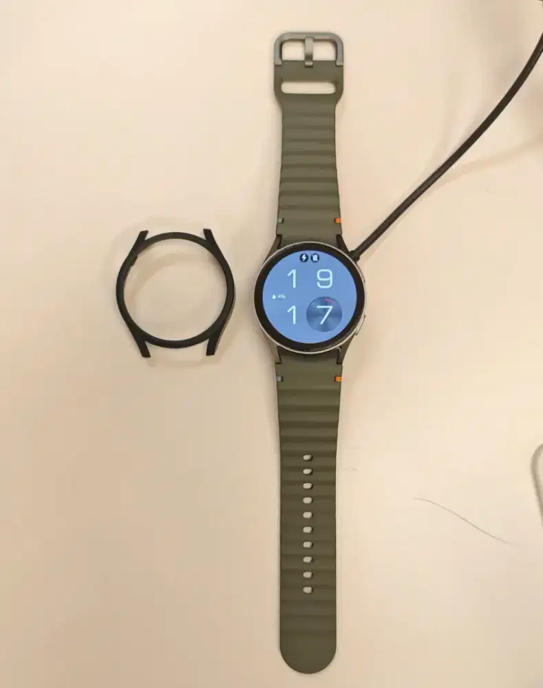 Galaxy Watch 7 40mm army green