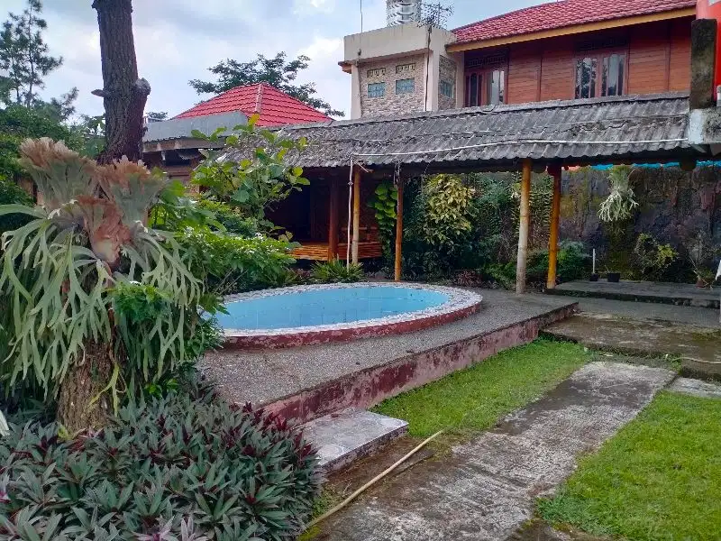 Dijual Murah Villa Gadog samping Villa Stela