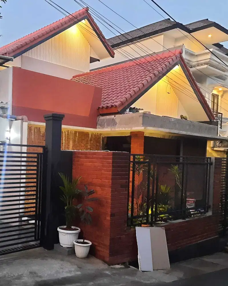 Rumah siap huni dekat kampus UI Depok dan gerbang tol Kukusan Depok