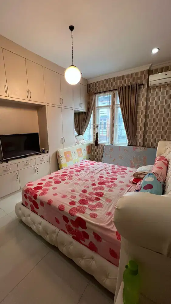 Rumah Daerah Serdang Hm Yamin - Jl. M.Yakub komplek serdang residence