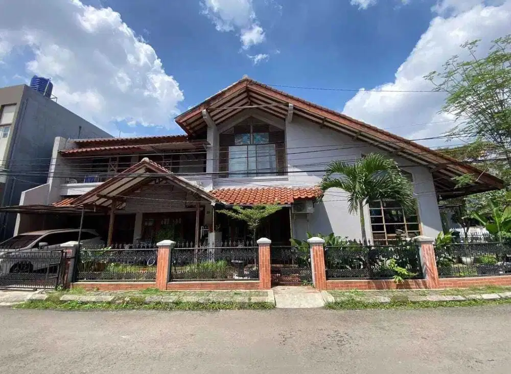 Dijual rumah hoek di citra antapani 2 lantai lokasi strategis
