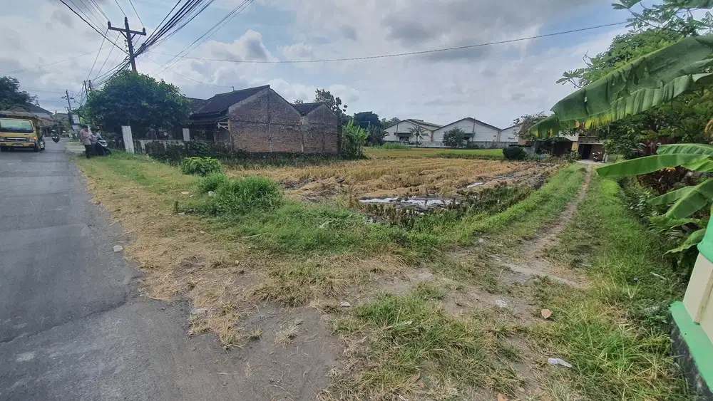 Kavling Jalan Solo, 10 menit Candi Prambanan, tepi jalan aspal. SHM Pe