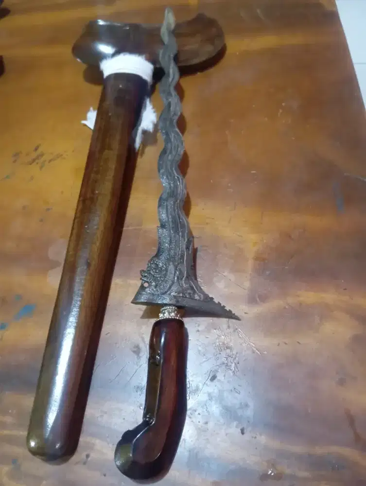 Pusaka keris Nogo pudak setegal luk 13 sepuh