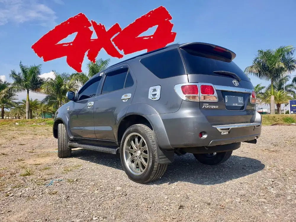 jarang ada cbu first gen 4x4 AWD 2.7V fortuner 2005 nyaman pakai