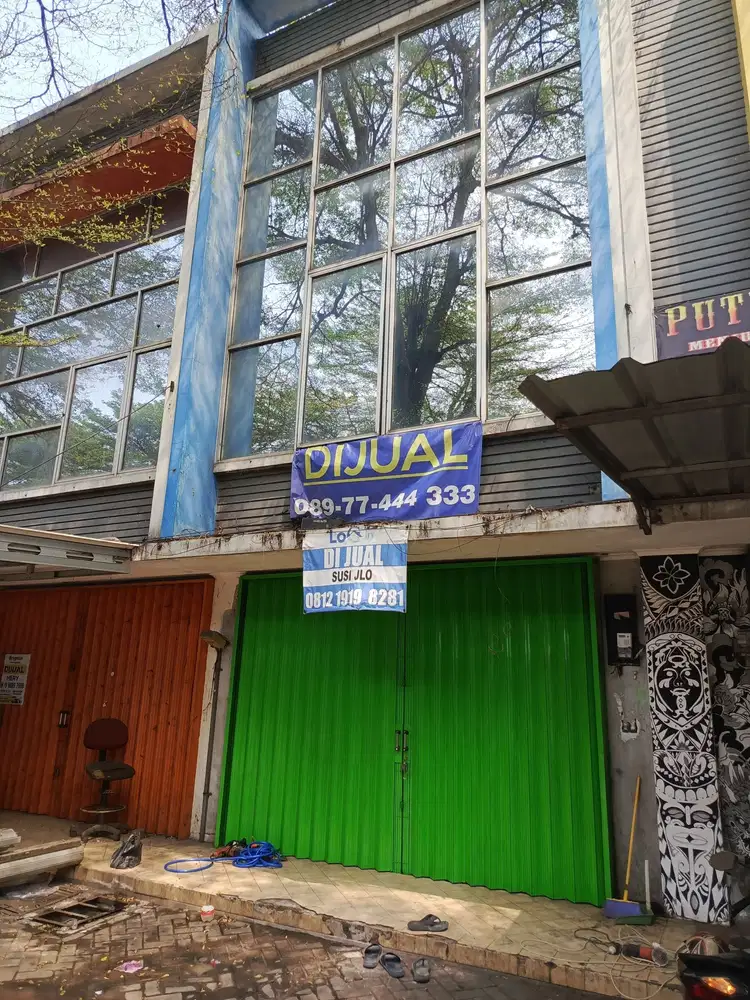 Ruko 2 Lantai SHM Pinggir Jalan Utama Siap Pakai