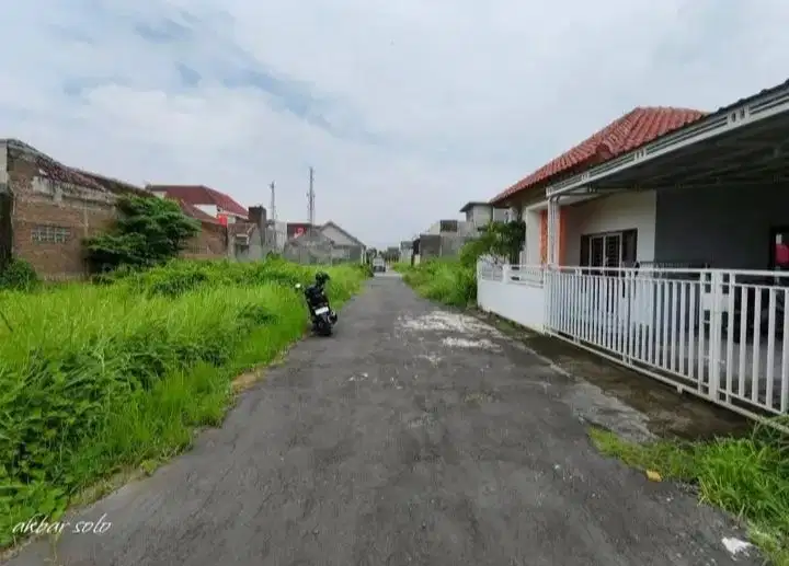 Dijual Tanah  di Gumpang kartasura di dalam Perum