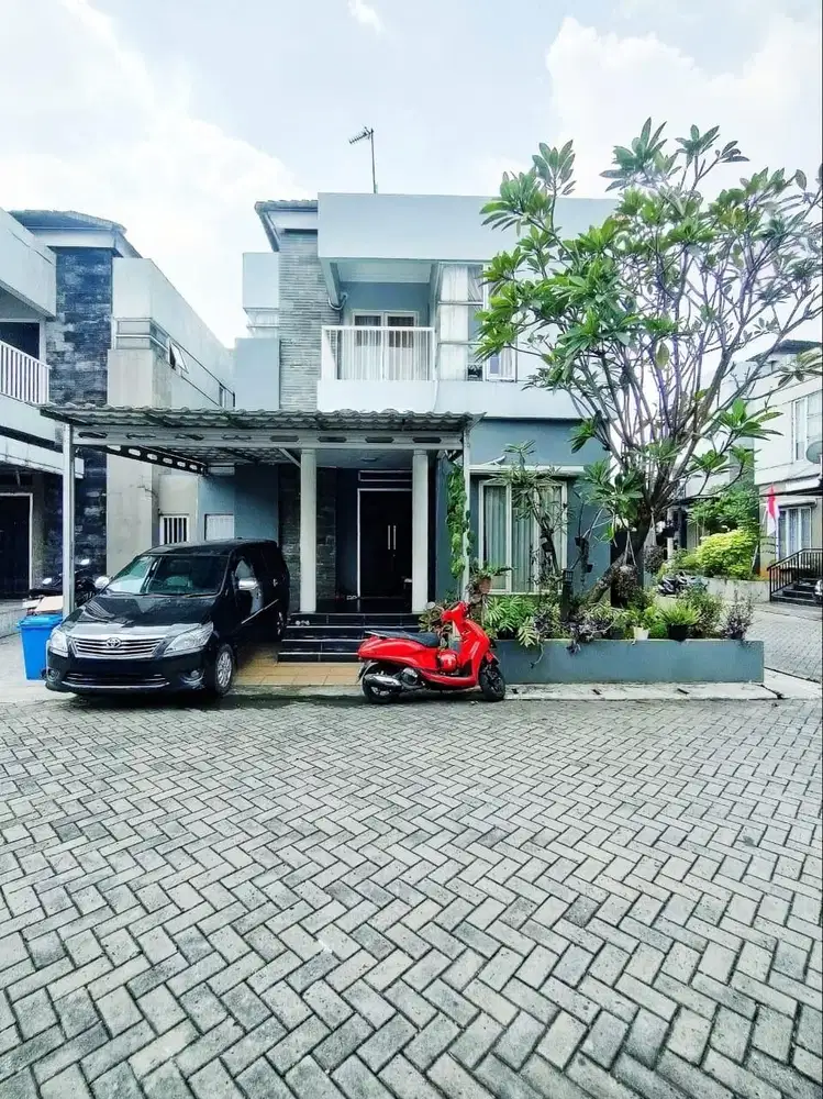 Rumah dijual BU dekat LRT Harjamukti di Villa Mutiara Cibubur 2
