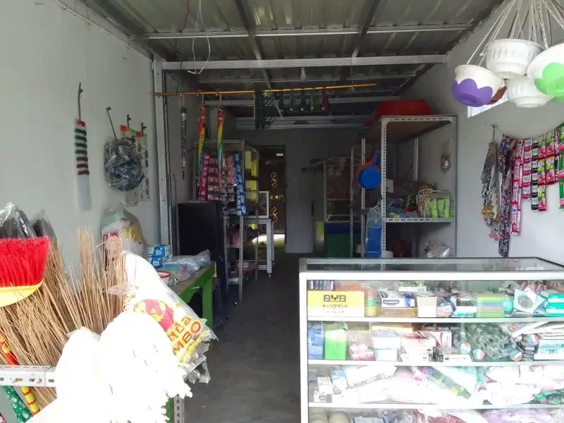 DIJUAL RUMAH STRATEGIS JALAN RAYA PASAR TEMBUNG MEDAN DEKAT BANDARA