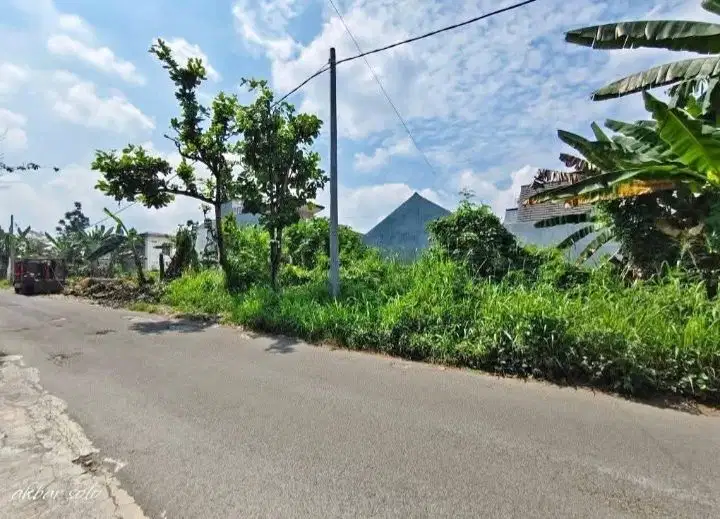 Dijual Tanah di JL Raya Colomadu adisumarmo