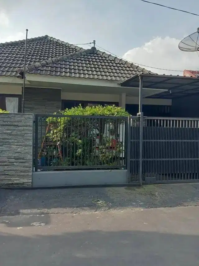 Dijual Cepat Rumah Cantik dekat kampus STIKI Kota Malang