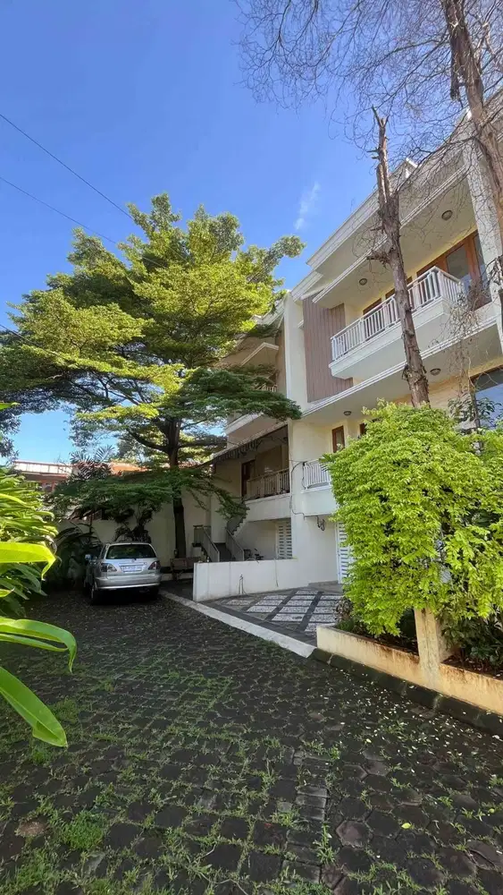 Rumah Baru Siap Huni 332 M2 dalam Cluster