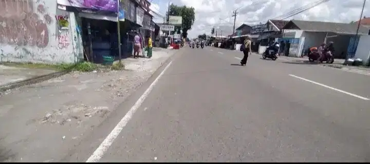 Dijual Tanah di  jl Slamet Riyadi kartasura