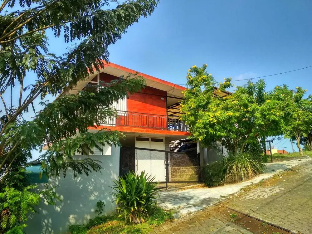 Villa View Cantik, Country Style, bisa upgrade ruang + kolam renang.