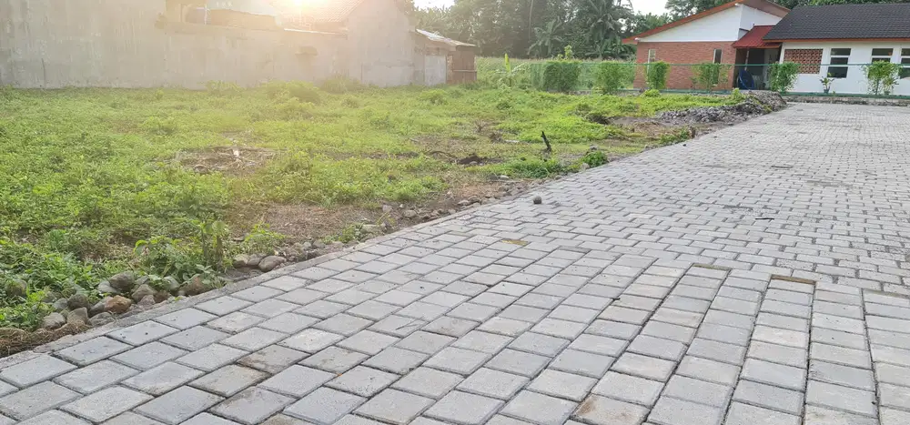 Monjali; Tanah Kavling SHM Pekarangan Di Jalan Palagan Jogja