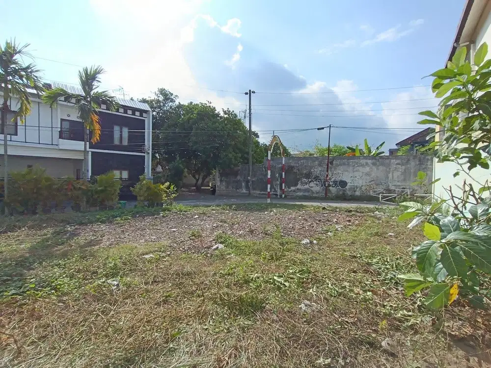 CARI Tanah Jogja Utara, Ringroad, Kampus UGM, Pogung