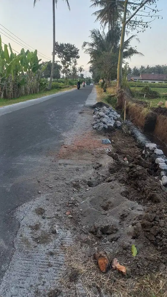 tanah kavling 0 aspal desa plalar sukoanyar pakis