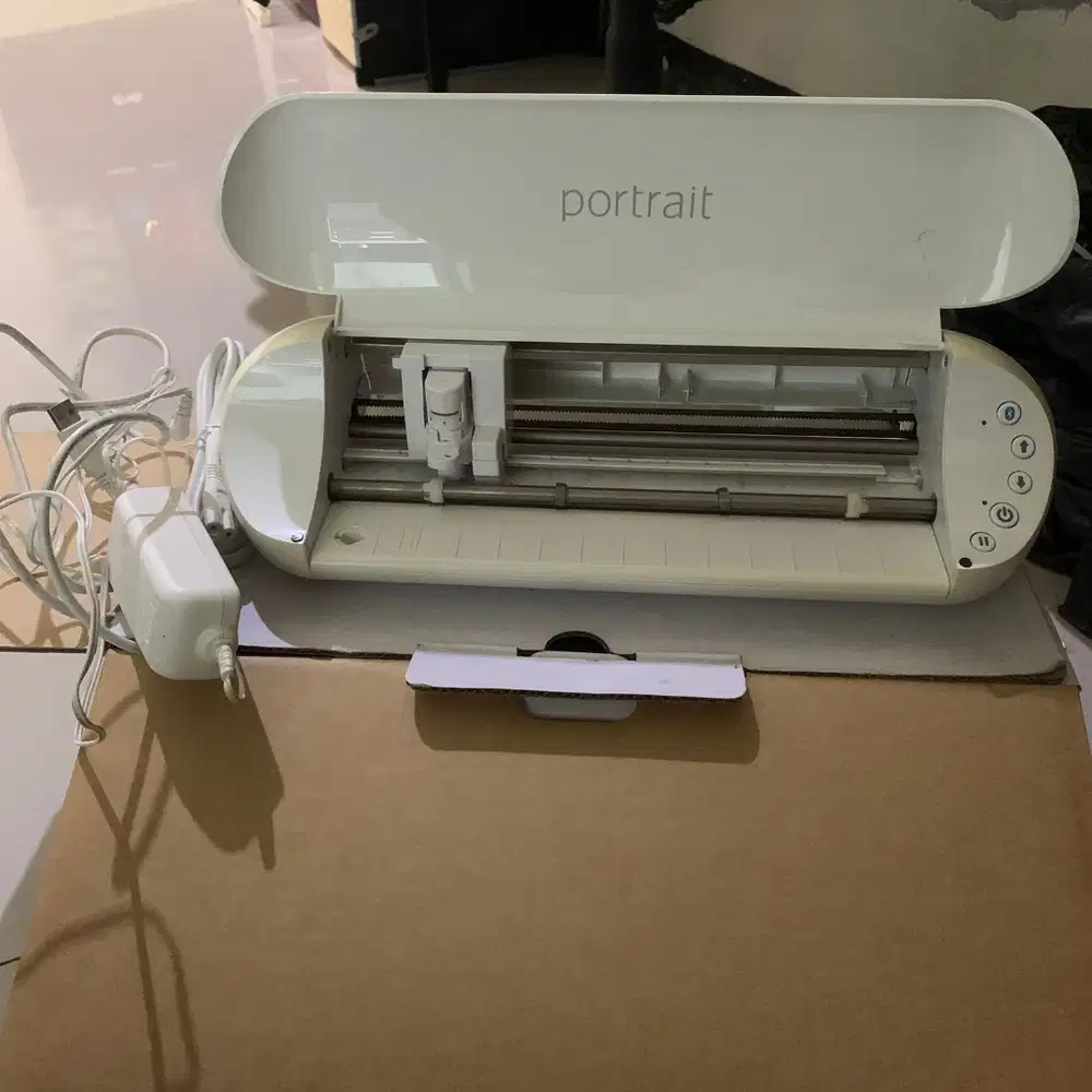 Mesin Cutting Silhoute Portrait 3