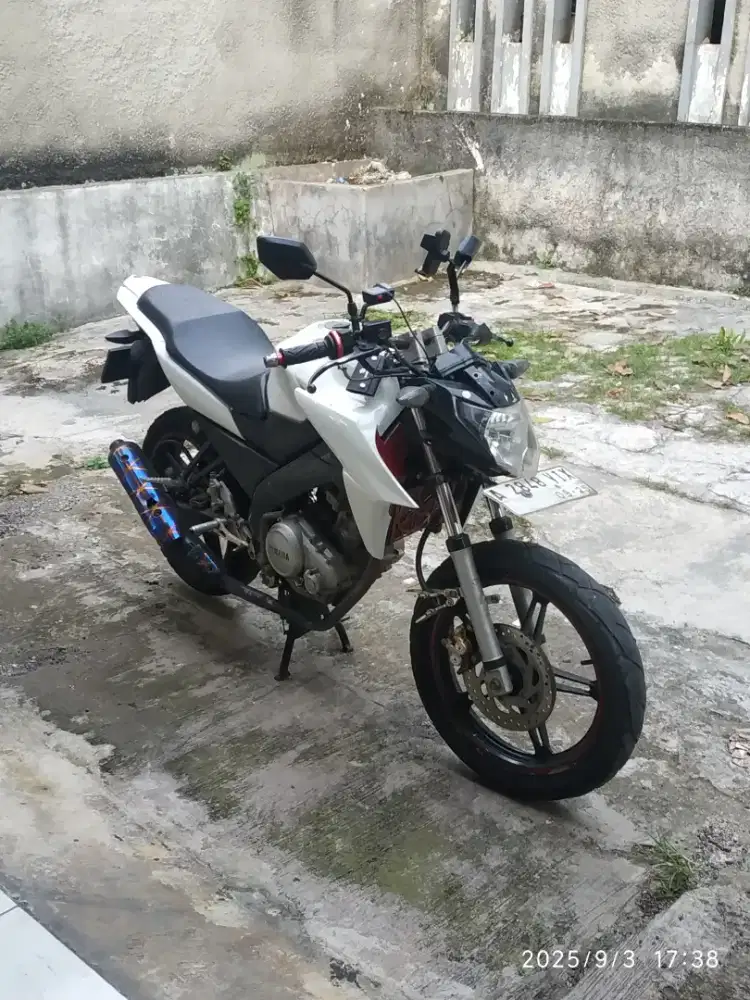 Yamaha Vixion Tahun 2015 150cc