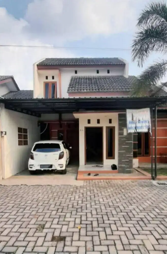 Dijual rumah di  kartasura perum Dalem tentrem