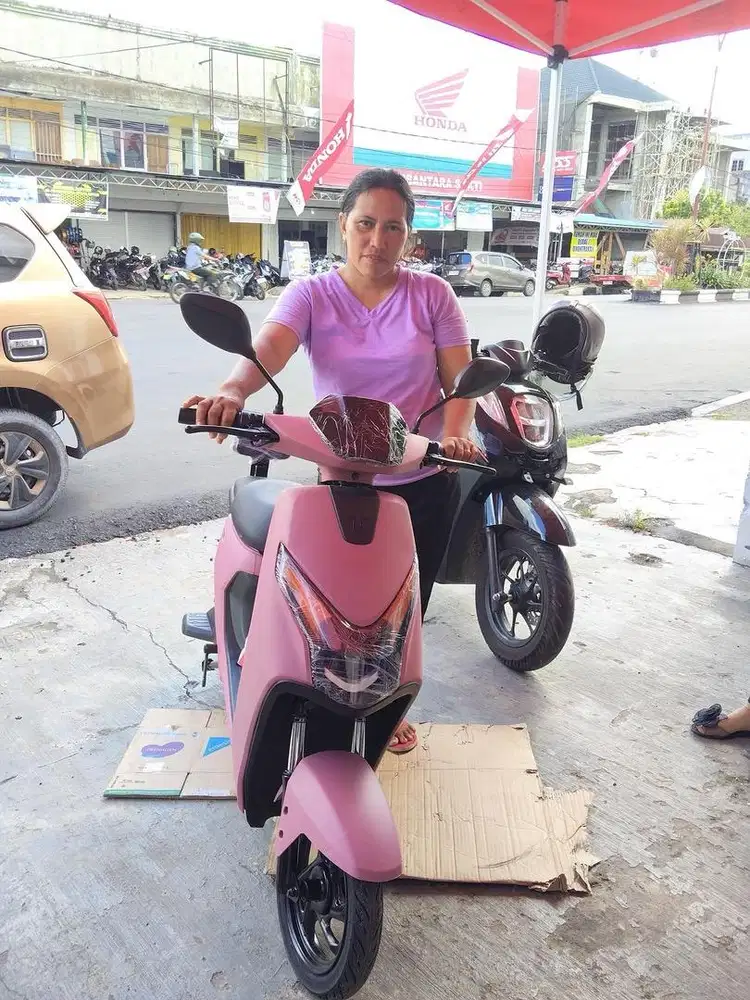 Sepeda listrik uwinfly bisa cash dan kredit