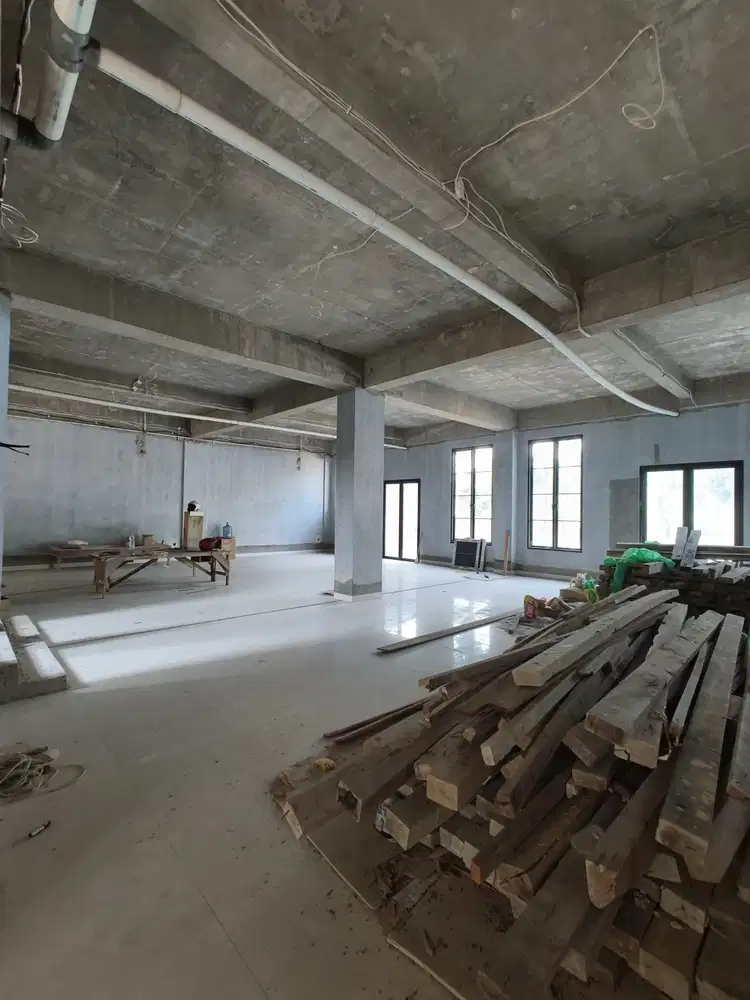 Ruko Baru 3½ Lantai Jalan 2 Jalur Di Duren Sawit, Jakarta Timur